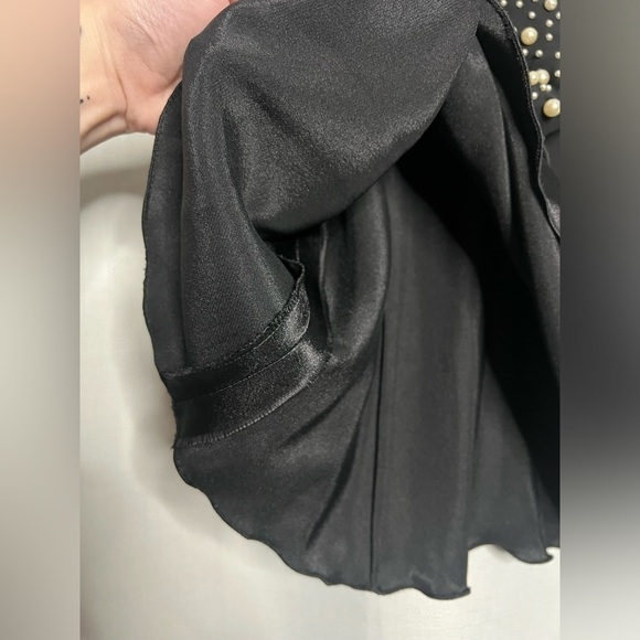 Vintage Black Layered Pearl Tank Blouse - Picture 5 of 6